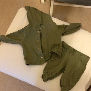 LIKE NEW - Carter's Olive Green Baby Outfit